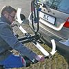 Afbeelding van Fietsdrager Azura Xtra Led kantelbaar met oprijgoot voor 2 Eleltrische fietsen