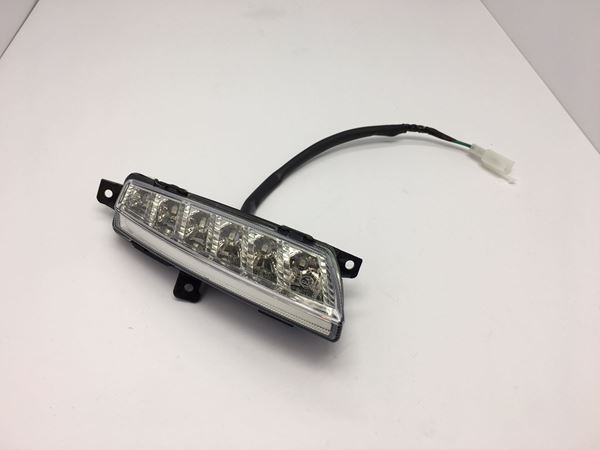 Max parts. Knipperlicht LED links voor compleet AGM swan,BTC Riva 2, Turbho  RP50 \u0026 GerRay Xi