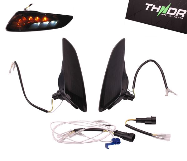 Afbeelding van THNDR knipperlicht set smoke voorkant voor Vespa Primavera en Sprint