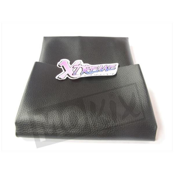 Afbeelding van Buddyseat bekleding Peugeot Kisbee imitatie zwart Xtreme